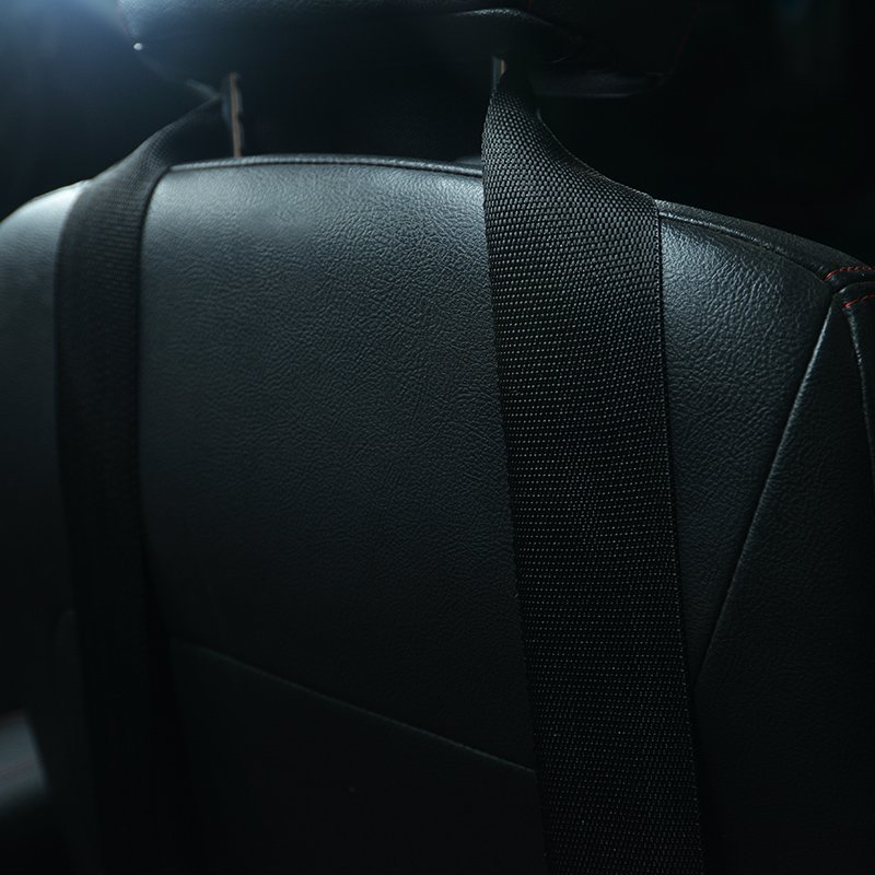 Universal Diamond Car Bed - Non-Inflatable Black and Red Stitching Luxury Leather Diamond Car Bed Mattress